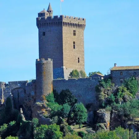 Spacieux Avec Jardin Privatif, Proche Du Puy-en-velay Et D'un Golf, Wifi Inclus - Fr-1-582-286 公寓